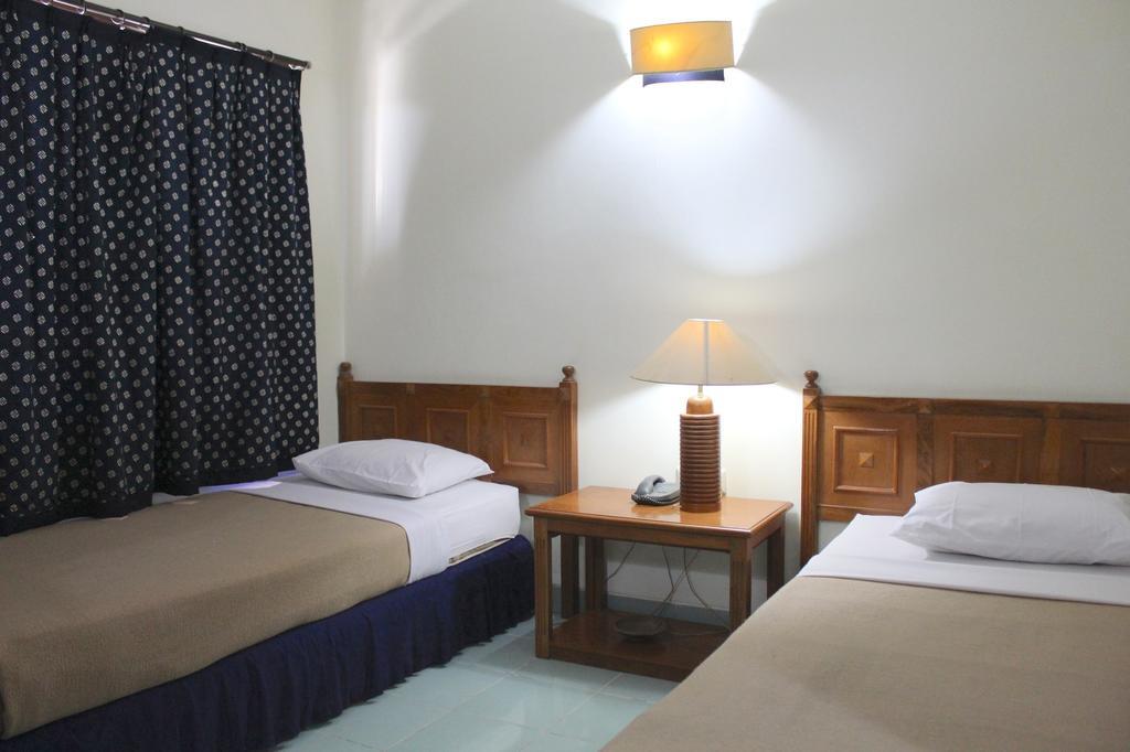 Hotel Winotosastro Garden Yogyakarta Esterno foto